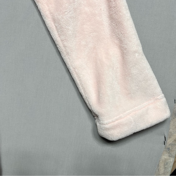 Calvin Klein Sleepwear Pink Soft Plush Logo Classic Belted Waist Robe Size M/L - Picture 5 of 9